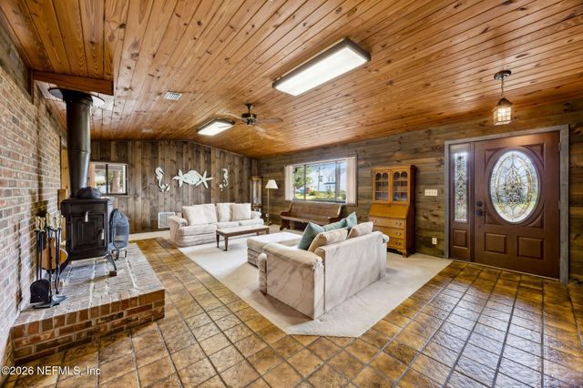 96111 PIRATES BLUFF Road, Yulee, FL 32097