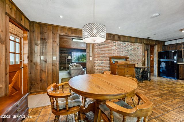 96111 PIRATES BLUFF Road, Yulee, FL 32097