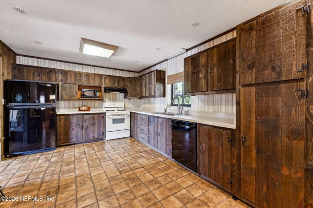 96111 PIRATES BLUFF Road, Yulee, FL 32097