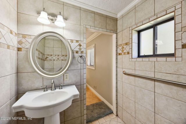 96111 PIRATES BLUFF Road, Yulee, FL 32097