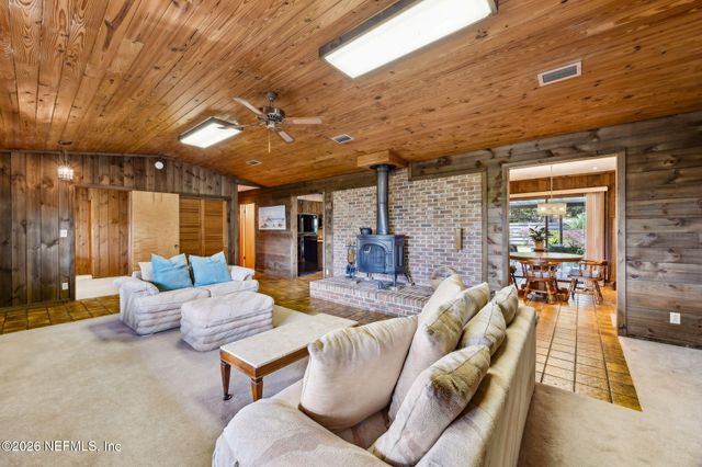 96111 PIRATES BLUFF Road, Yulee, FL 32097