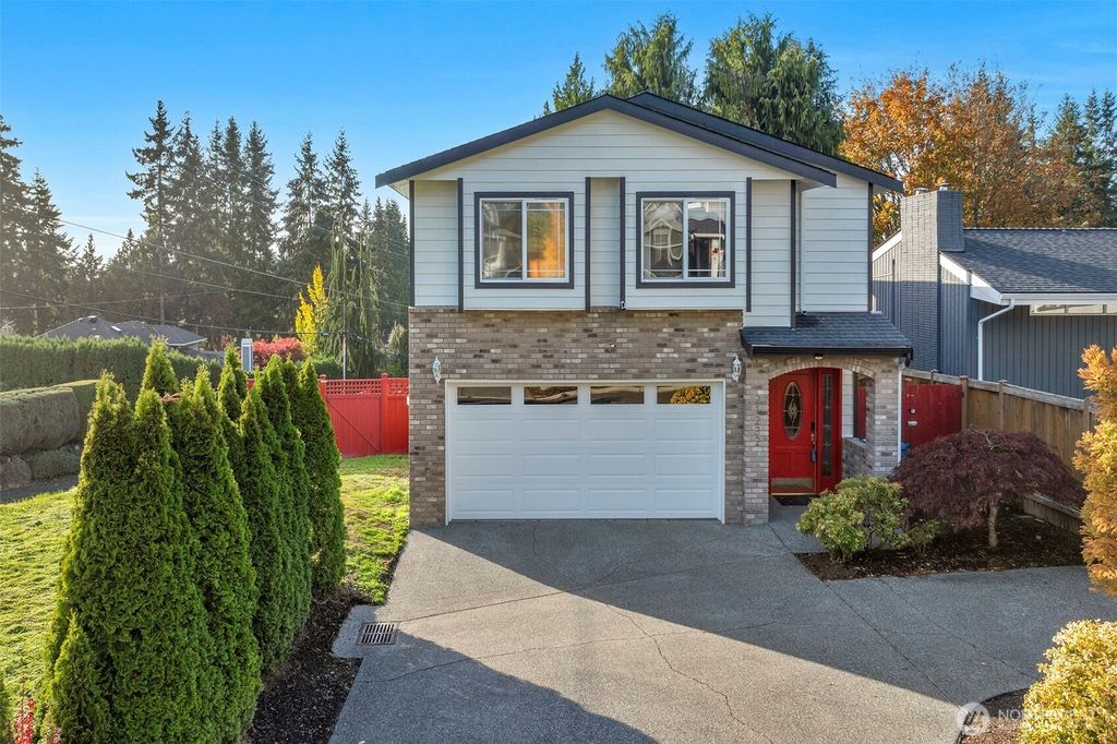 21232 92nd Place W, Edmonds, WA 98020