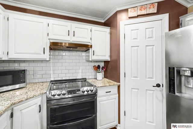 15708 Audrey Street, Omaha, NE 68136