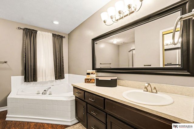 15708 Audrey Street, Omaha, NE 68136