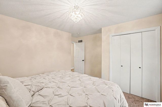 15708 Audrey Street, Omaha, NE 68136