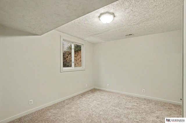 15708 Audrey Street, Omaha, NE 68136