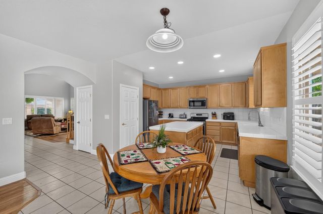 10402 Big Oak Cir, Stockton, CA 95209