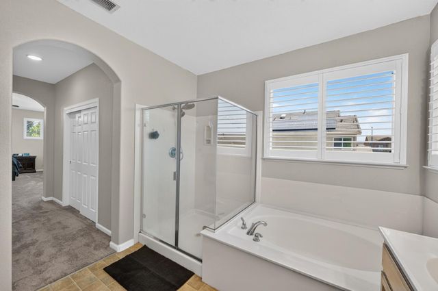 10402 Big Oak Cir, Stockton, CA 95209