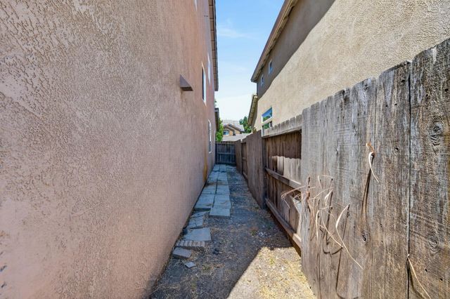 10402 Big Oak Cir, Stockton, CA 95209