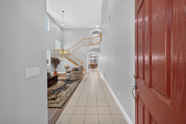 10402 Big Oak Cir, Stockton, CA 95209