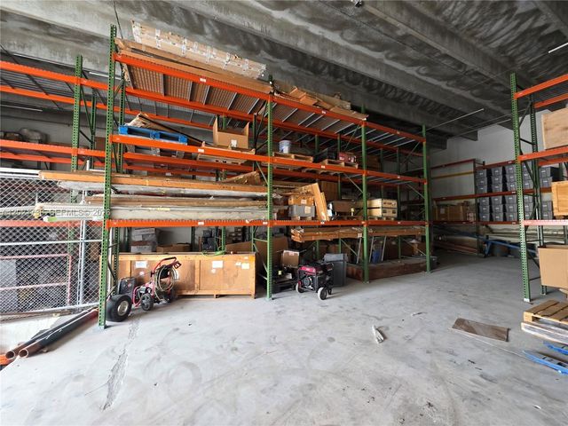 10420 NW 37th Terrace, Doral, FL 33178