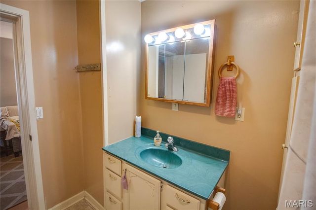 525 Denby Street, Carlinville, IL 62626