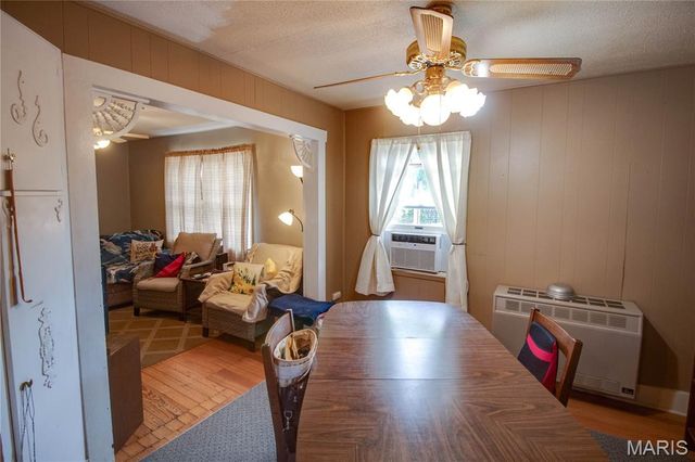 525 Denby Street, Carlinville, IL 62626