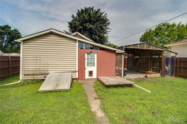 525 Denby Street, Carlinville, IL 62626