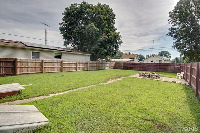 525 Denby Street, Carlinville, IL 62626