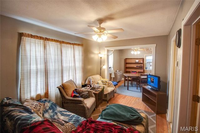 525 Denby Street, Carlinville, IL 62626