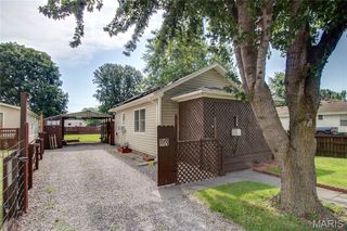 525 Denby Street, Carlinville, IL 62626