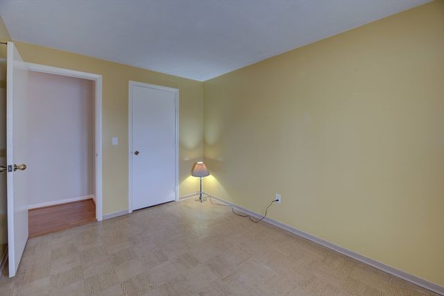 56 Burnside Dr, Swansea, MA 02777