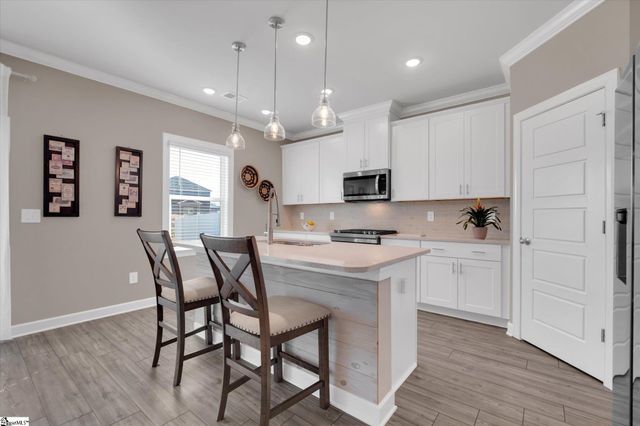 118 Watford Lane, Fountain Inn, SC 29644