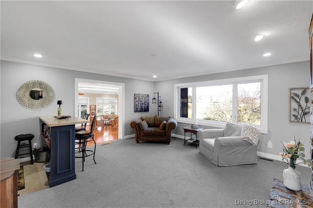 6559 Quail Chase, Charlestown, IN 47111