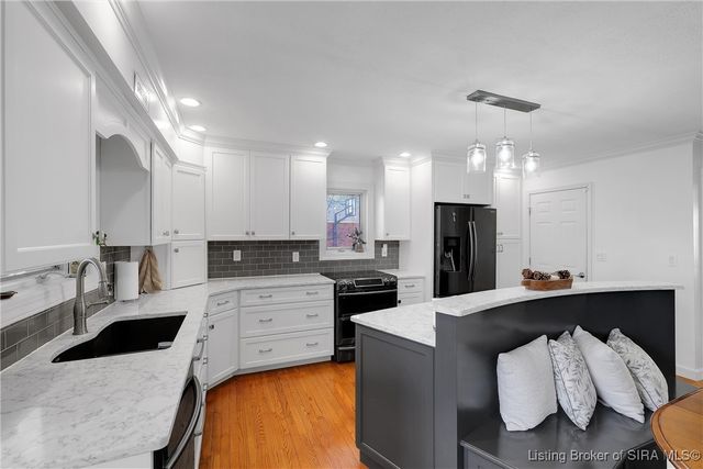 6559 Quail Chase, Charlestown, IN 47111