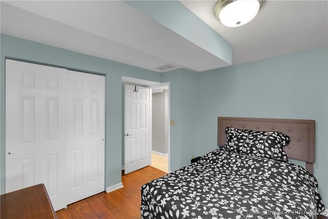 6559 Quail Chase, Charlestown, IN 47111