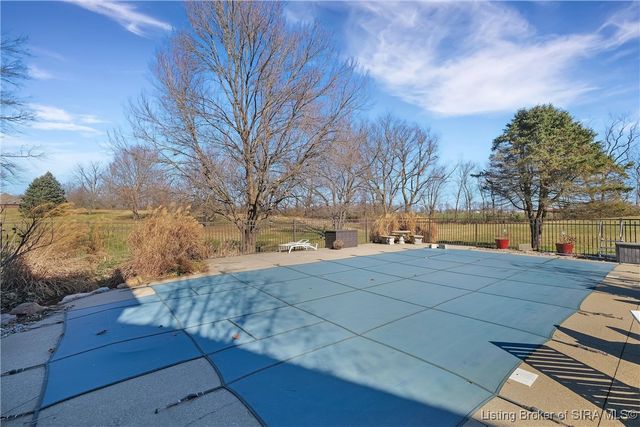 6559 Quail Chase, Charlestown, IN 47111