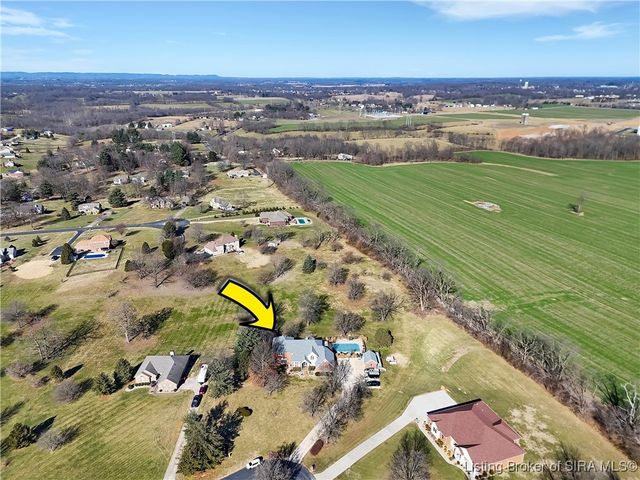 6559 Quail Chase, Charlestown, IN 47111