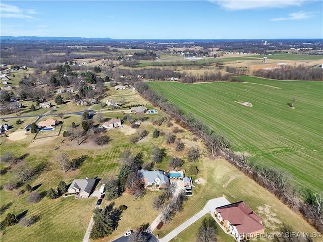 6559 Quail Chase, Charlestown, IN 47111