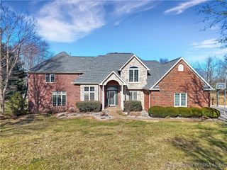 6559 Quail Chase, Charlestown, IN 47111
