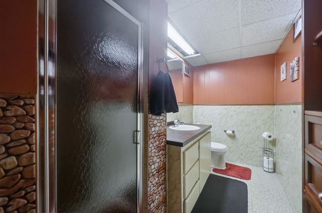 15253 Grovedale Street, Roseville, MI 48066