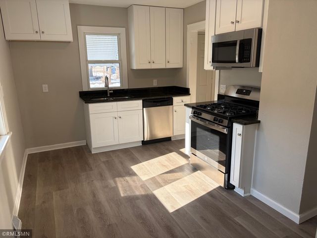 4331 James Avenue N, Minneapolis, MN 55412