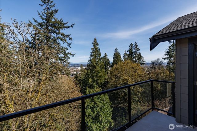 33852 56th Place S, Auburn, WA 98001