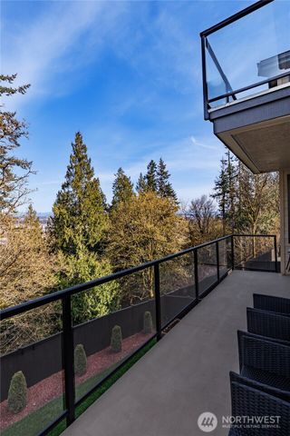 33852 56th Place S, Auburn, WA 98001