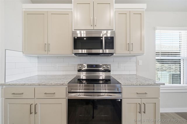 14635 E 39th Place S, Tulsa, OK 74134