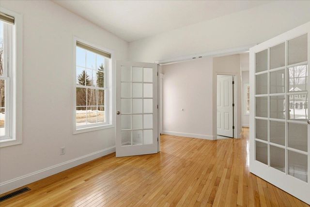 11 Gable Drive, Epping, NH 03042