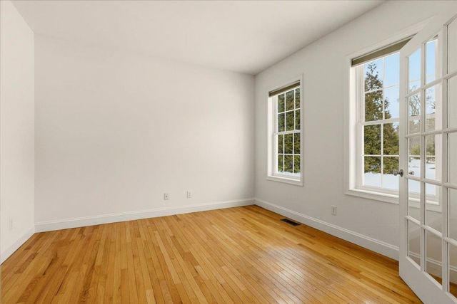 11 Gable Drive, Epping, NH 03042