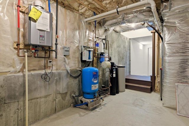 11 Gable Drive, Epping, NH 03042