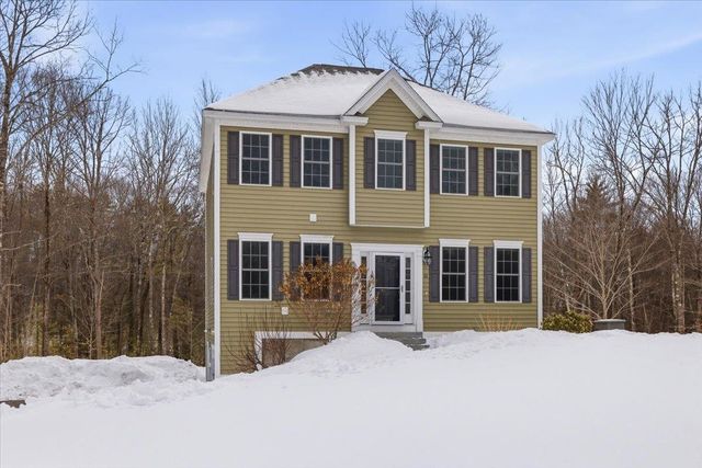 11 Gable Drive, Epping, NH 03042