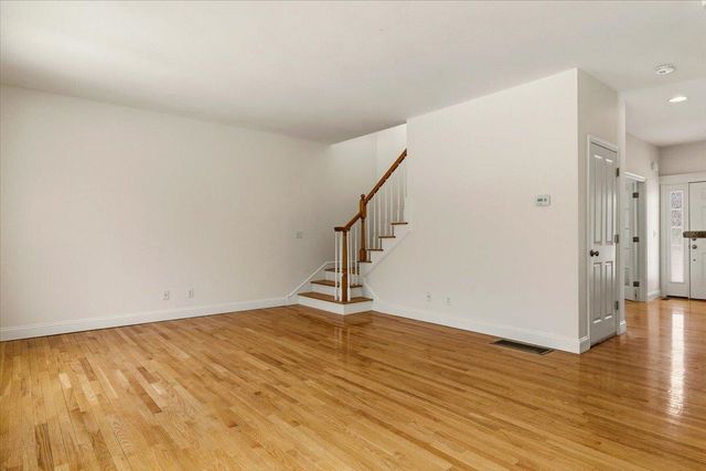 11 Gable Drive, Epping, NH 03042