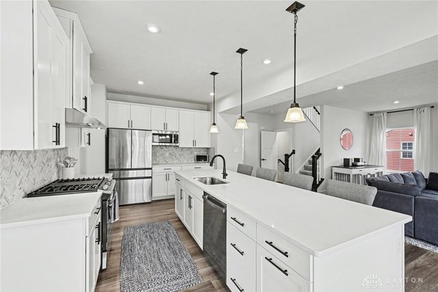 1745 Highlander Drive, Xenia, OH 45385