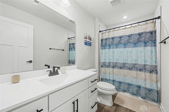 1745 Highlander Drive, Xenia, OH 45385