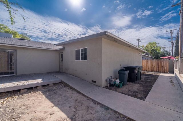 1905 Norman Way, Modesto, CA 95350