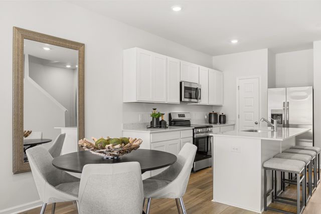 1736 Manuka Lane, Columbia, TN 38401