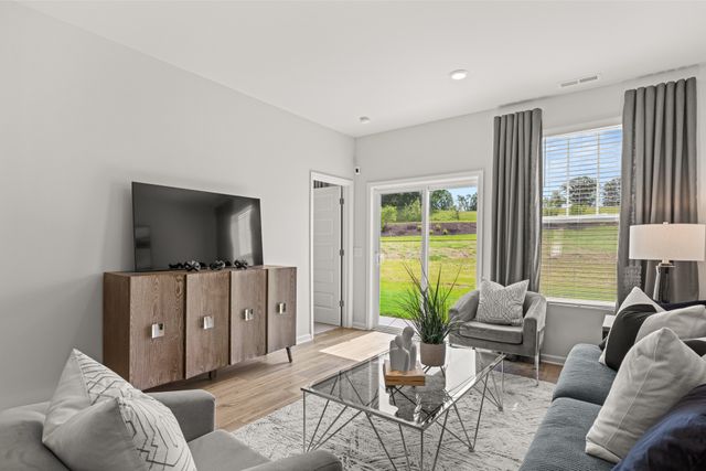 1736 Manuka Lane, Columbia, TN 38401