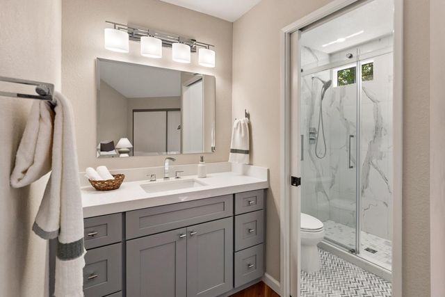 227 Ada Avenue M, Mountain View, CA 94043