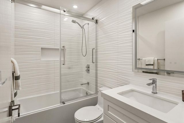 227 Ada Avenue M, Mountain View, CA 94043