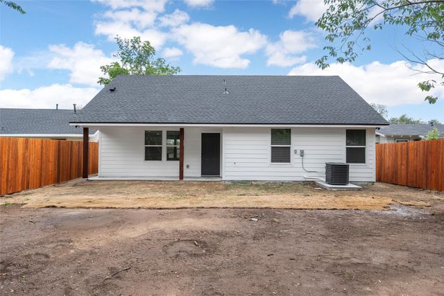 1124 Faulkner Lane, Waco, TX 76704