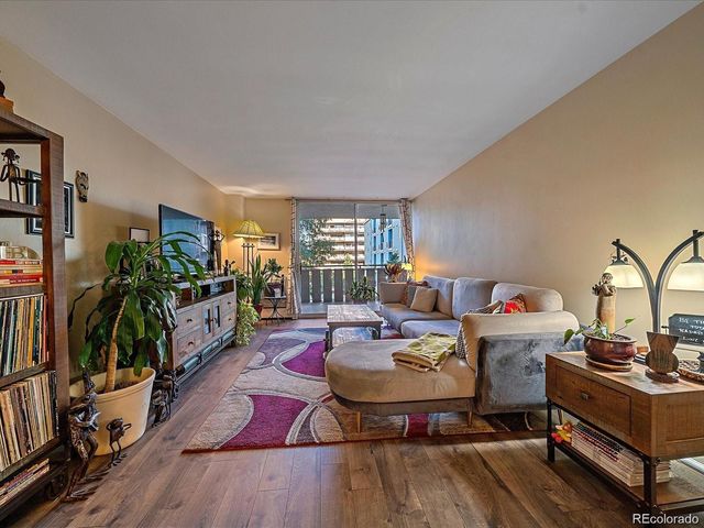 1111 N Ash Street 307, Denver, CO 80220