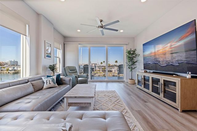 400 150TH AVENUE 307, Madeira Beach, FL 33708